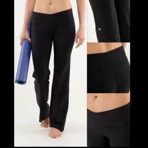 TWO Lululemon Athletica Crossover Waist Astro Pants Size 0 Black & Grey